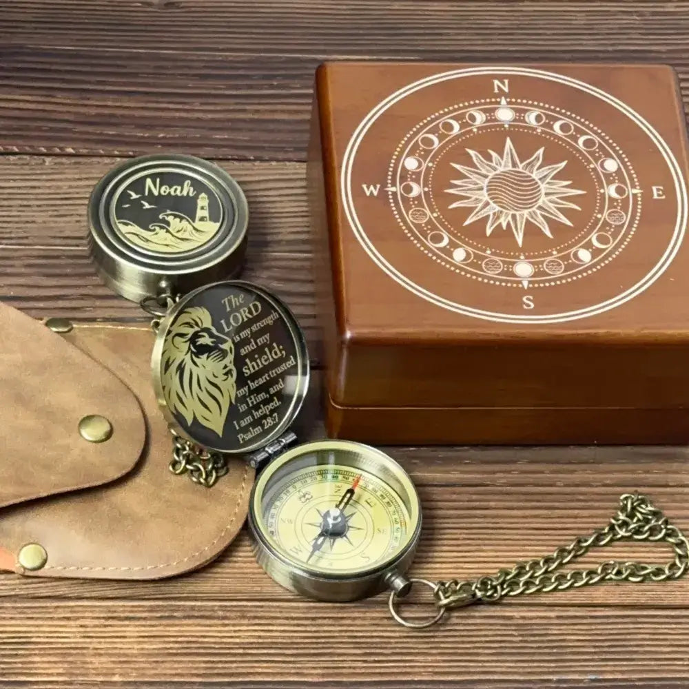 Christian Gift Engraved Compass with Bible Verse Psalm 28:7 – Lion Design "The LORD is my strength", Personalized Keepsake for Men, Son