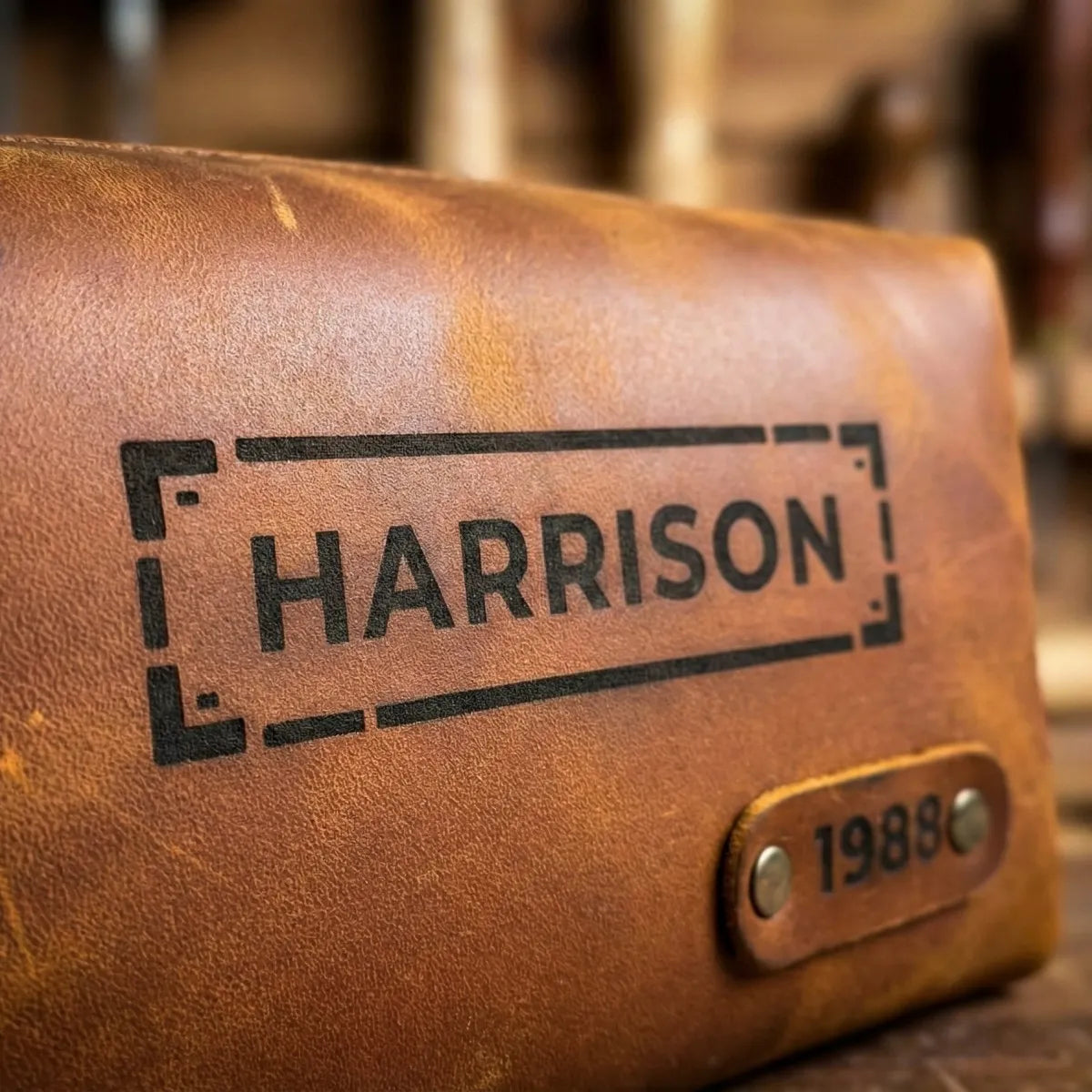 Personalized Toiletry Bag for Men – Genuine Leather Monogrammed Dopp Kit – Custom Travel Organizer & Gift for Him