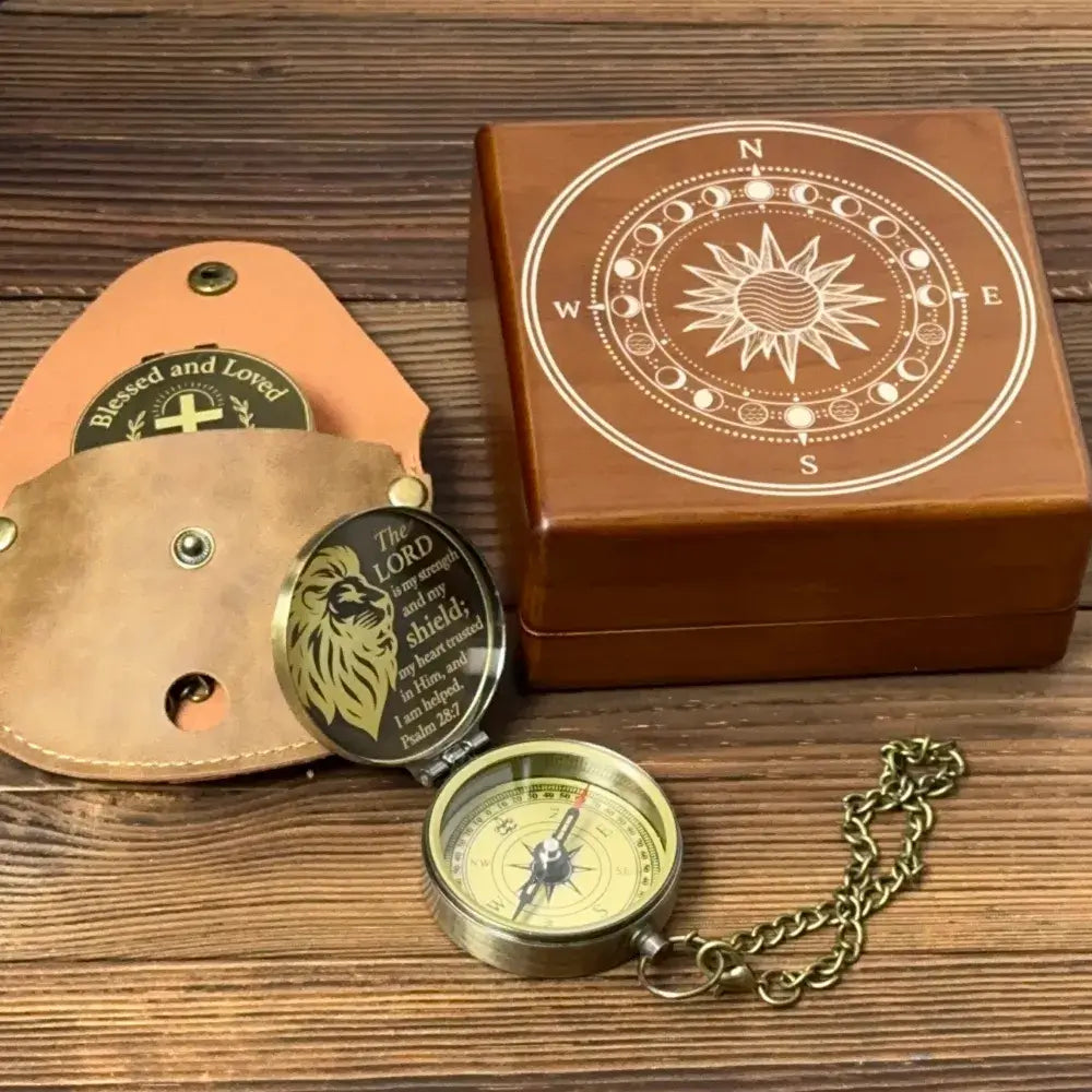 Christian Gift Engraved Compass with Bible Verse Psalm 28:7 – Lion Design "The LORD is my strength", Personalized Keepsake for Men, Son